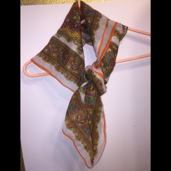 A Max Hurni Import Swiss Silky Scarf - Picture 3 of 7